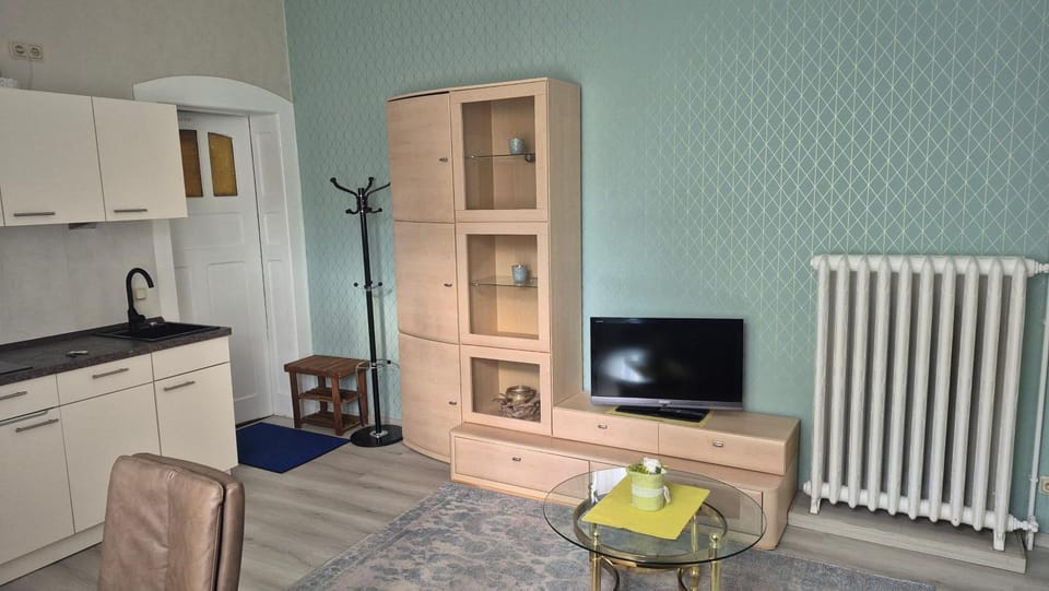 TV and multimedia, Kitchen or kitchenette