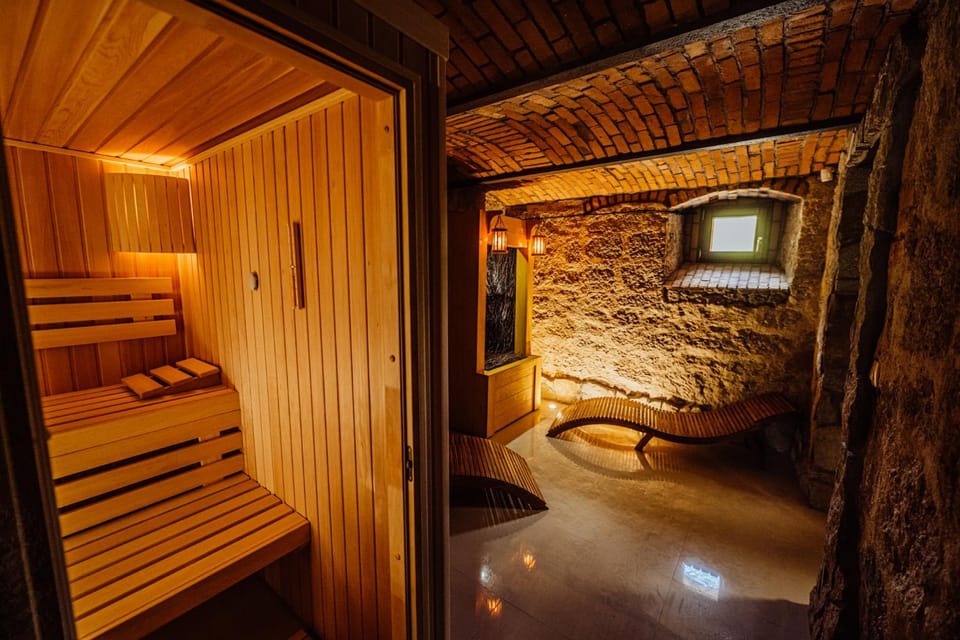 Sauna, Spa and wellness centre/facilities, sunbed