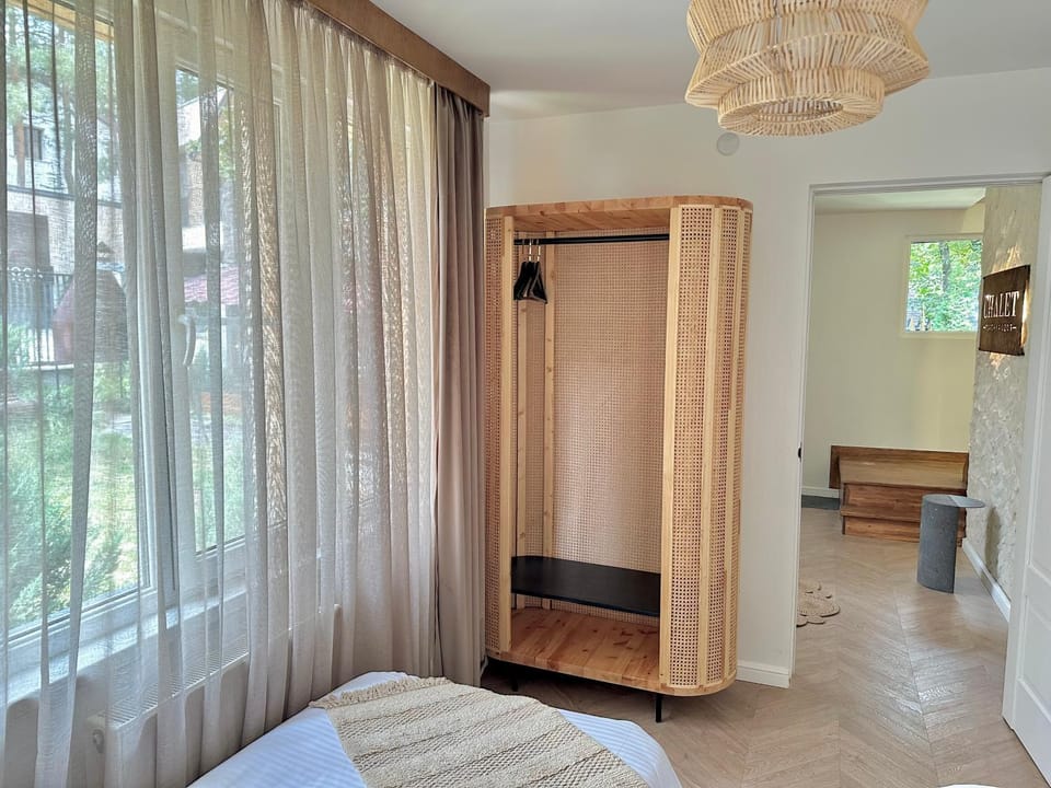 Bed, Photo of the whole room, Bedroom, wardrobe