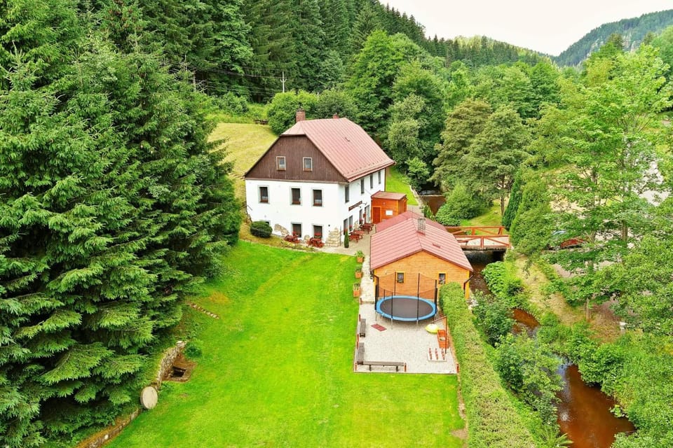 Penzion Čtyřlístek Bed and Breakfast in Lower Silesian Voivodeship