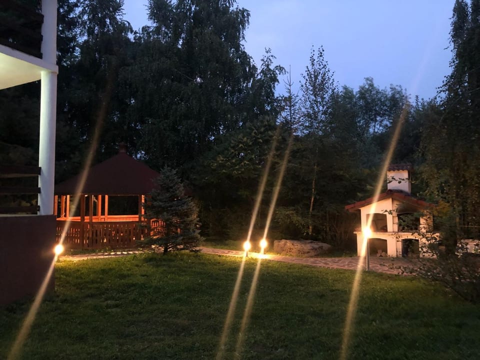 Property building, Garden, Garden view