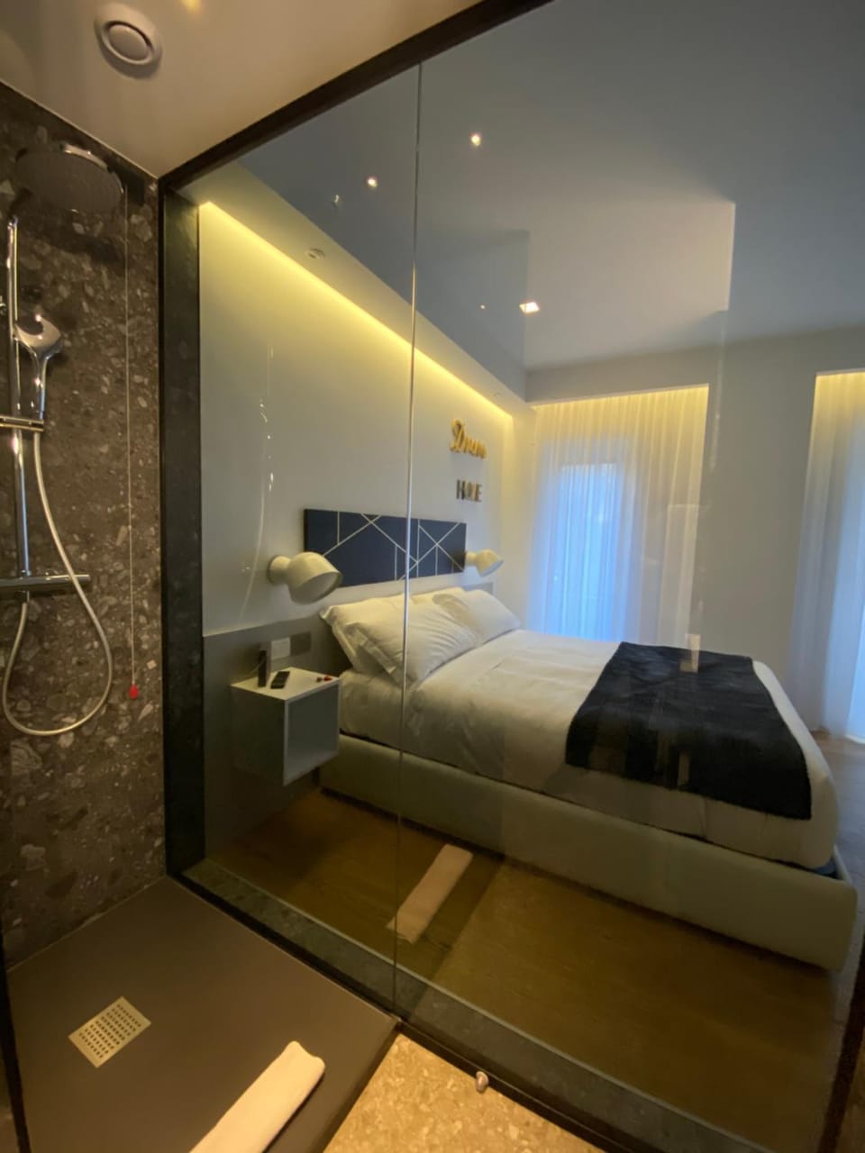 MYHOME 75 Premium Luxury B&B Bed and Breakfast in Pescara
