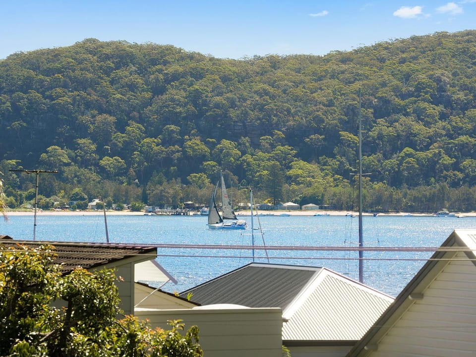 Natural landscape, Activities, Mountain view, Sea view