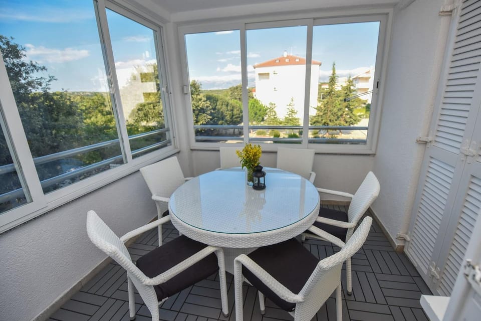 Balcony/Terrace, Dining area