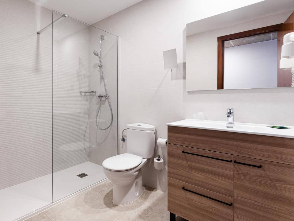 Shower, Toilet, Bathroom