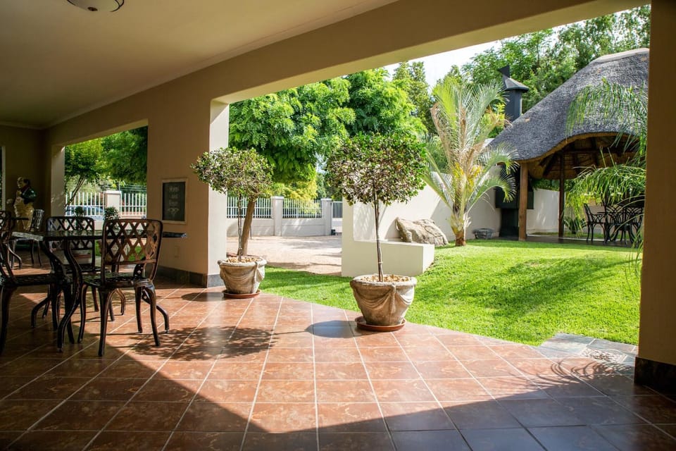 Patio, Garden, Garden view