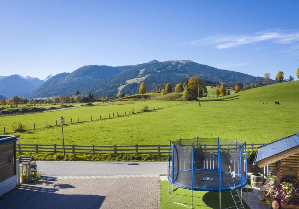 Children play ground, Garden, Table tennis, Balcony/Terrace, Garden view, Mountain view, Street view