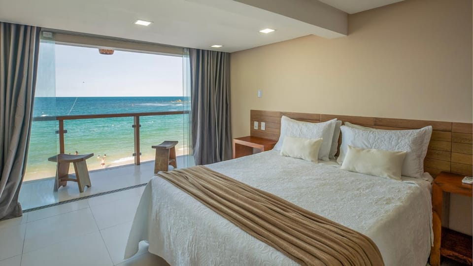 Bedroom, towels