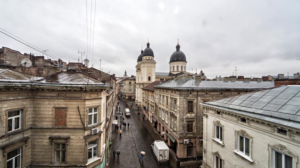 City view, Landmark view, Street view