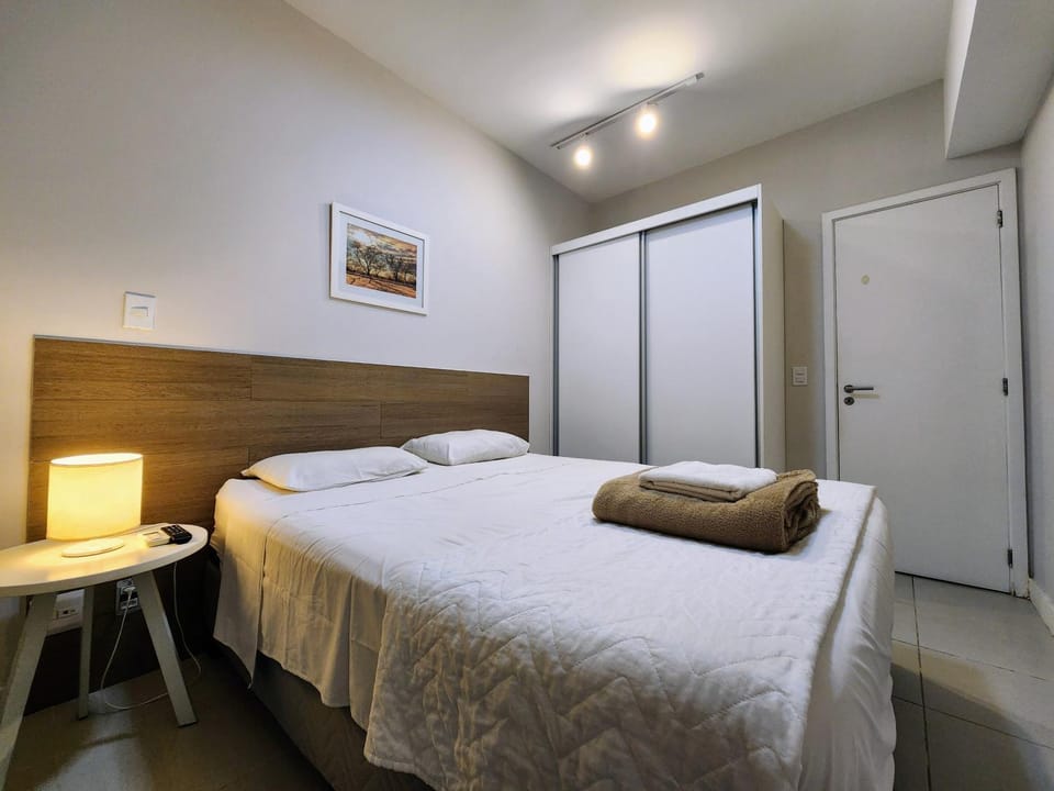 TV and multimedia, Bedroom, flat iron, heating, locker, air conditioner