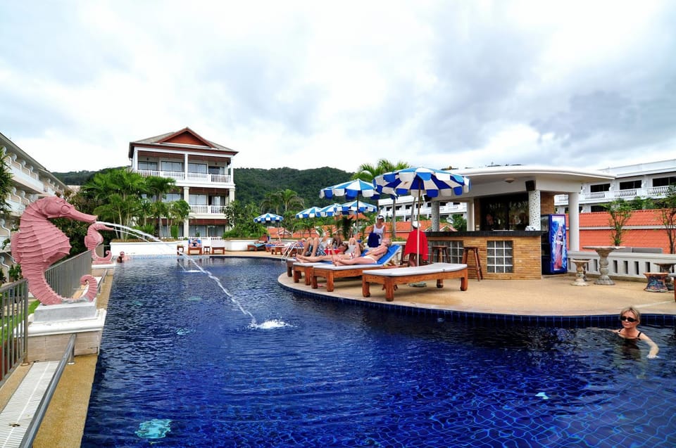 Swimming pool, Swimming pool