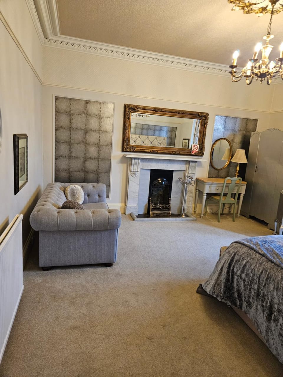 Seating area