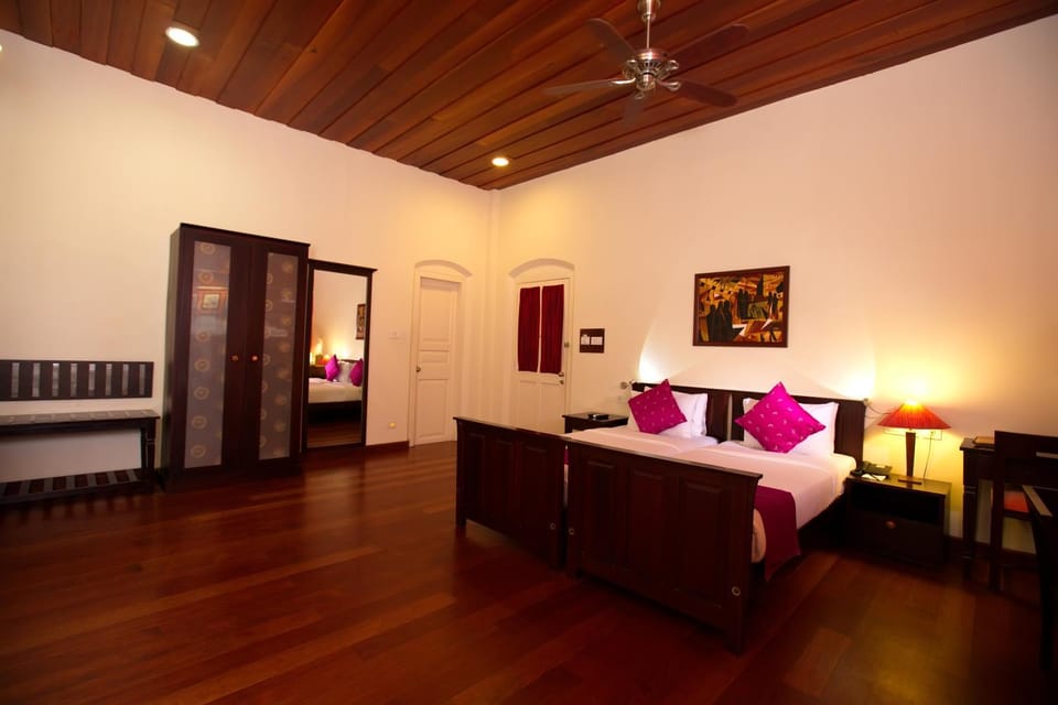 Photo of the whole room