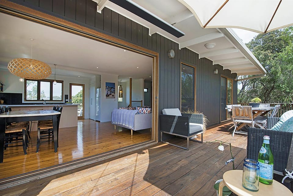 Treetops House in Melbourne Road