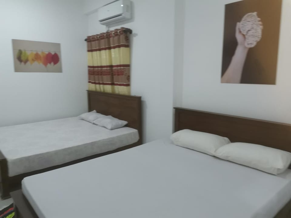 Bed, Bedroom, air conditioner