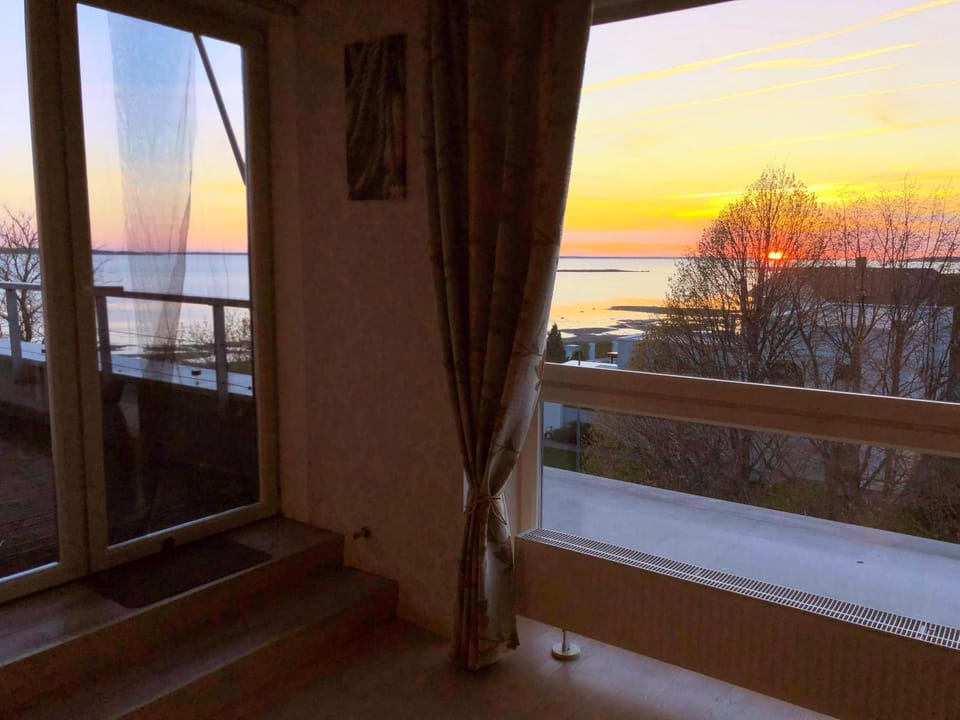 Natural landscape, View (from property/room), Balcony/Terrace, Sea view, Sunset