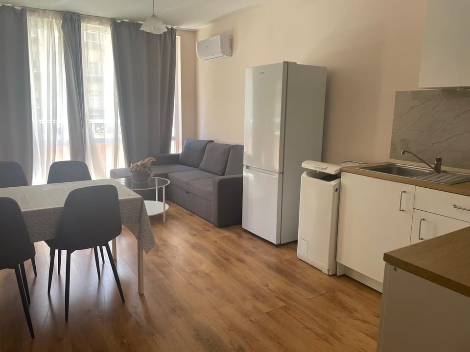 apartment Radost Apartment in Pomorie