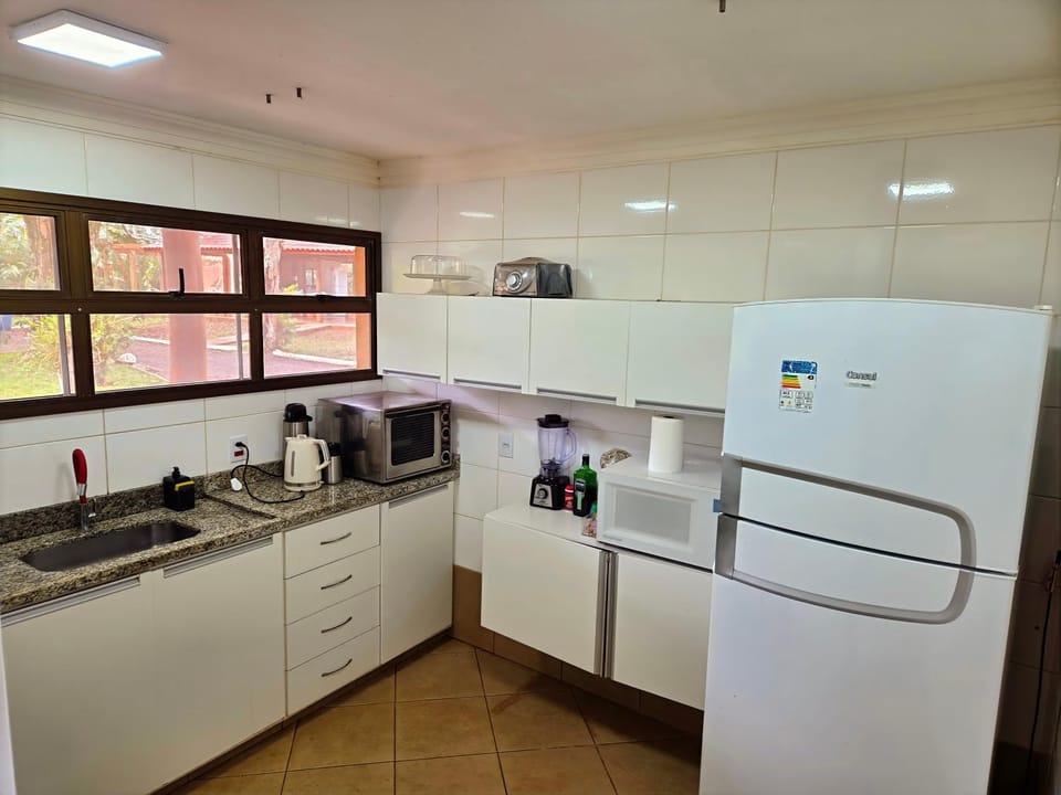 Kitchen or kitchenette, Kitchen or kitchenette