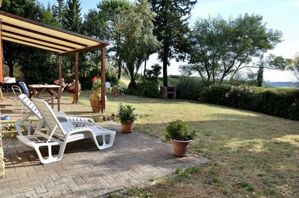 Patio, BBQ facilities, Garden, Dining area, Garden view, Sea view