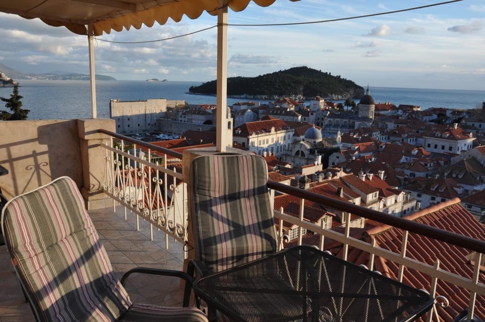 View (from property/room), Balcony/Terrace