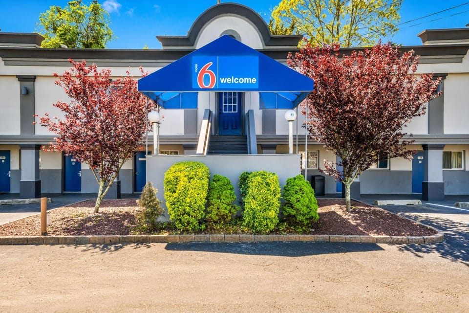 Property building, On site