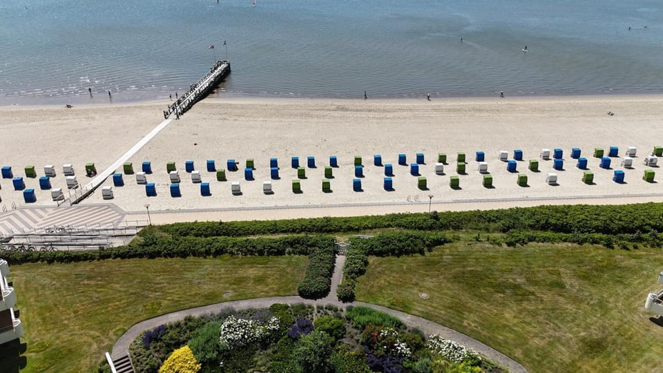 Haus Bi de Wyk D6B Apartment in Nordfriesland