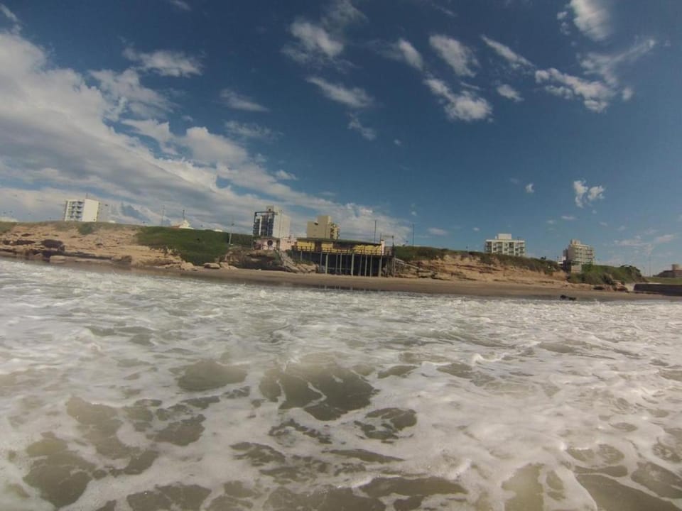 1-1/2 AMB c/BALCON SOLEADO en EDIFICIO FRENTE AL MAR Apartment in Mar del Plata