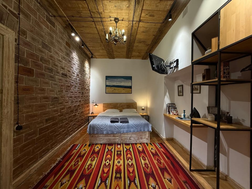 Loft-style apt on Virmenska str Apartment in Lviv