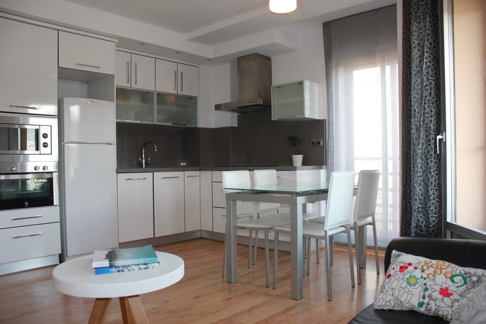 Kitchen or kitchenette, Living room, Dining area