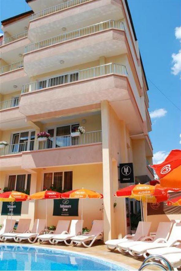 Facade/entrance, Day, Swimming pool, Swimming pool