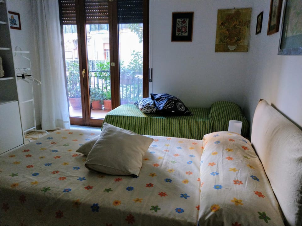Appartamento MERCATELLO Apartment in Salerno