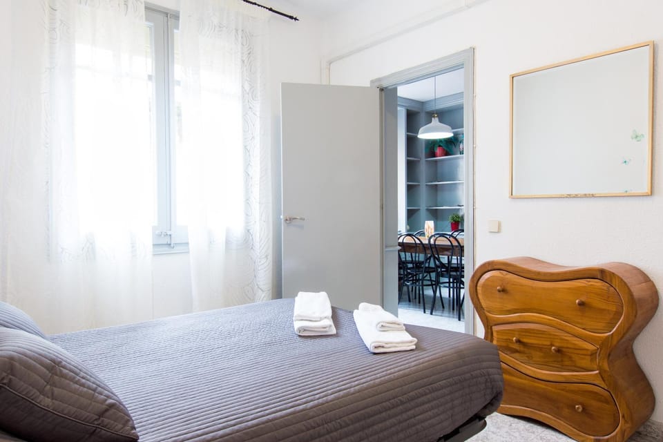Charm Apartment Sagrada Familia Apartment in Barcelona