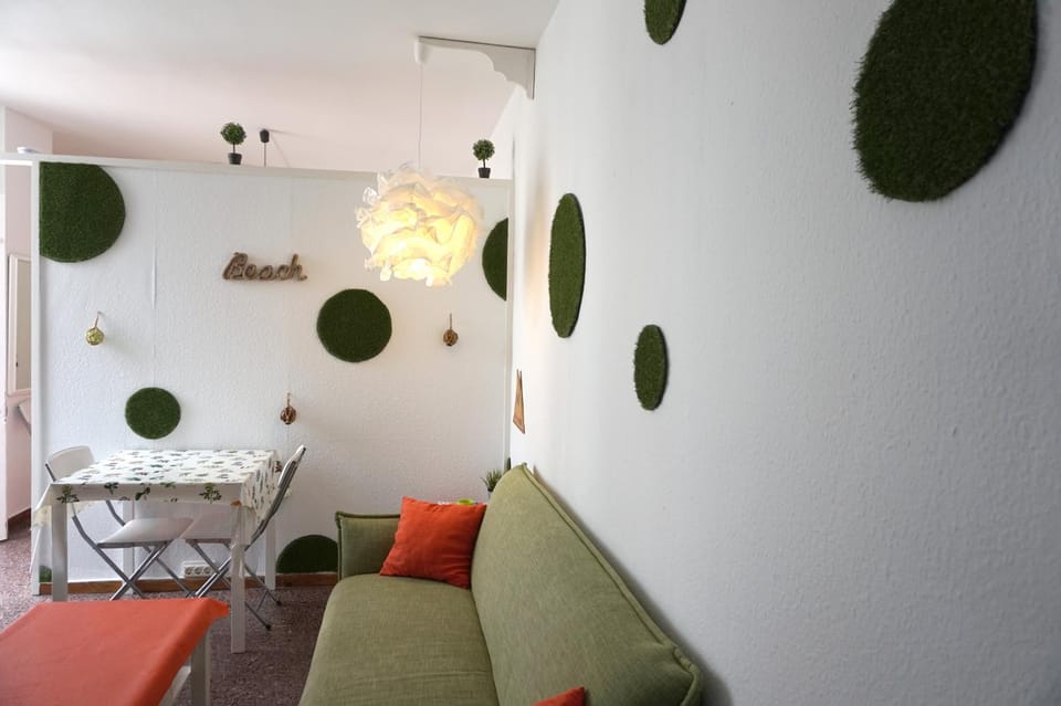 TV and multimedia, Balcony/Terrace, Kitchen or kitchenette, Living room, Seating area, Dining area