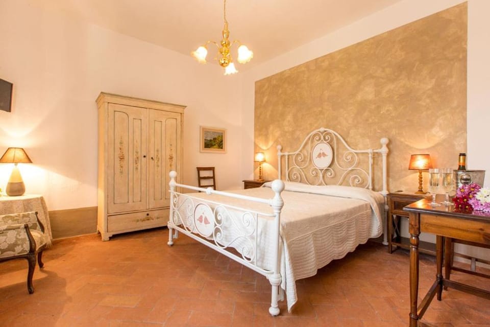 Le Checche Farm Stay in Tuscany