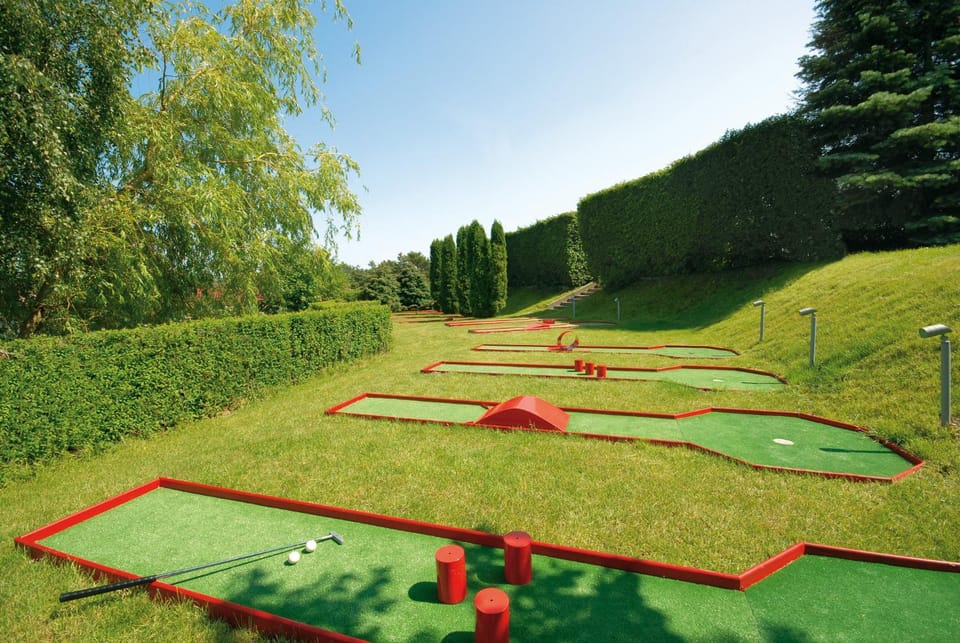 Day, Minigolf