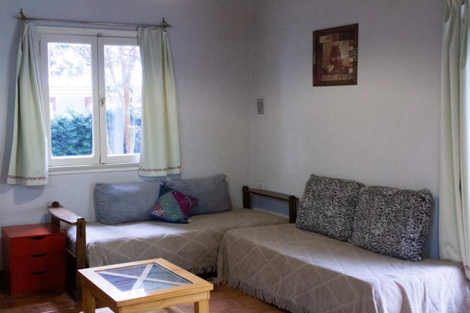 Bed, Living room