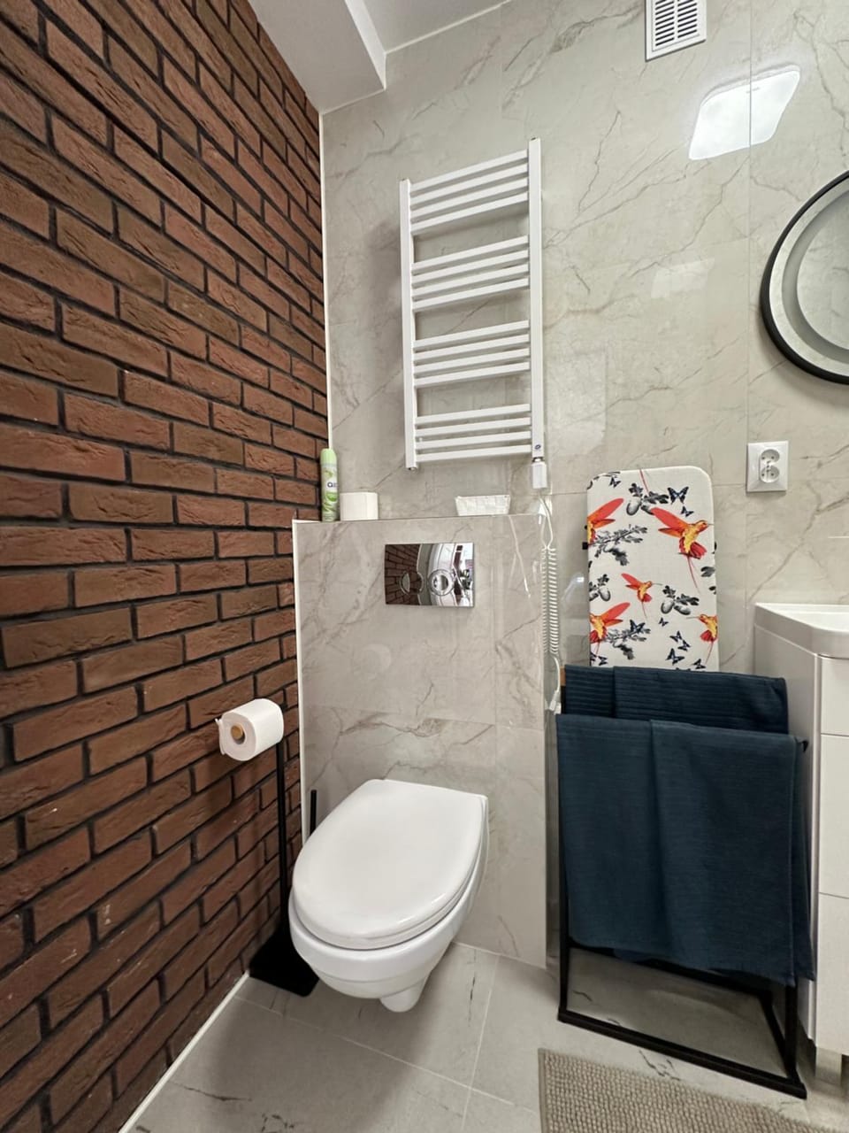 Toilet, Bathroom