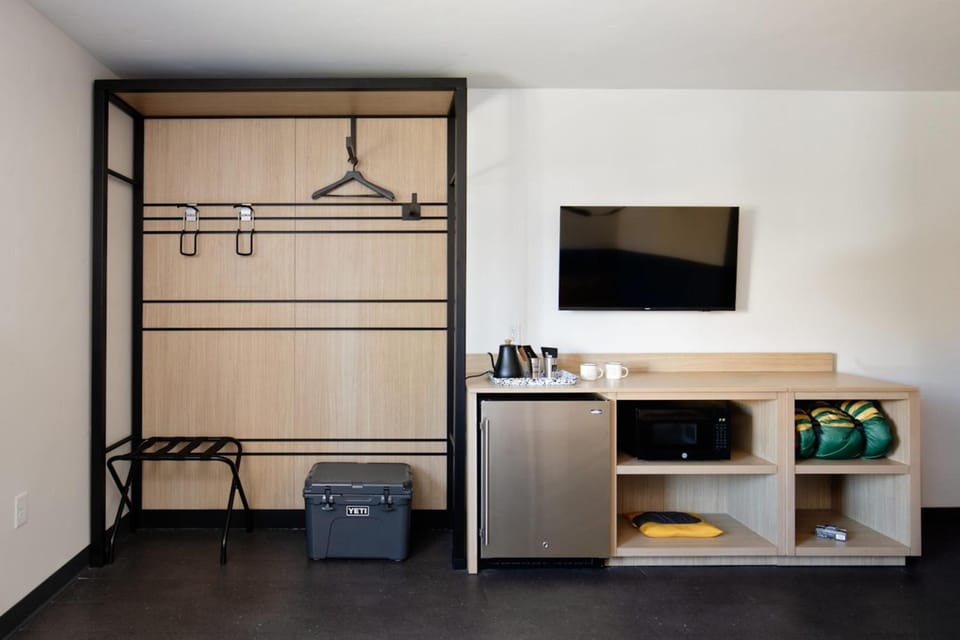 TV and multimedia, wardrobe