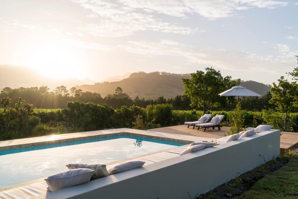 Mountain view, Pool view