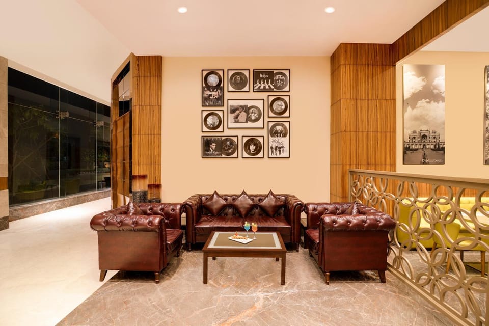 Lounge or bar