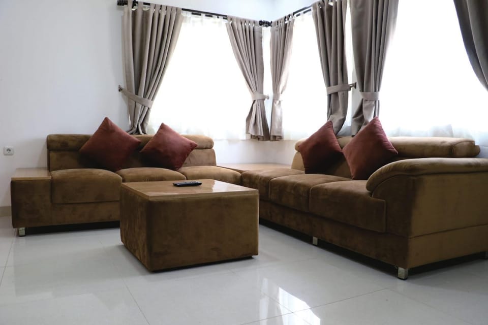TV and multimedia, Seating area