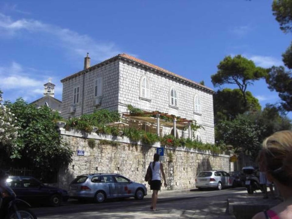 Property building, Facade/entrance