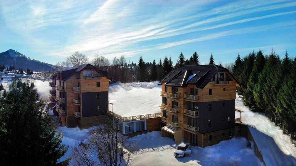 Property building, Winter