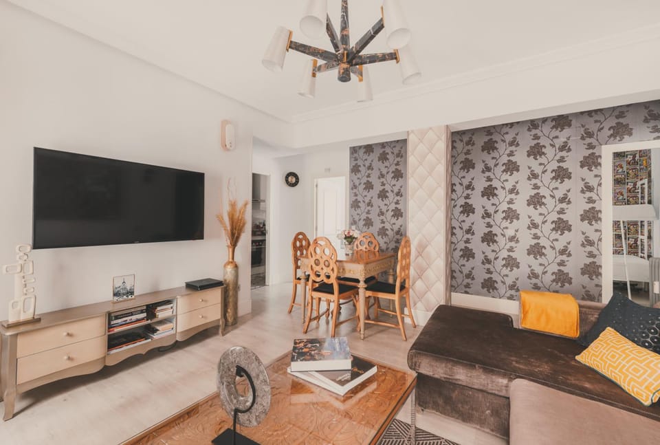 City Deluxe Apartment- Alquiler corta duración Apartment in Madrid