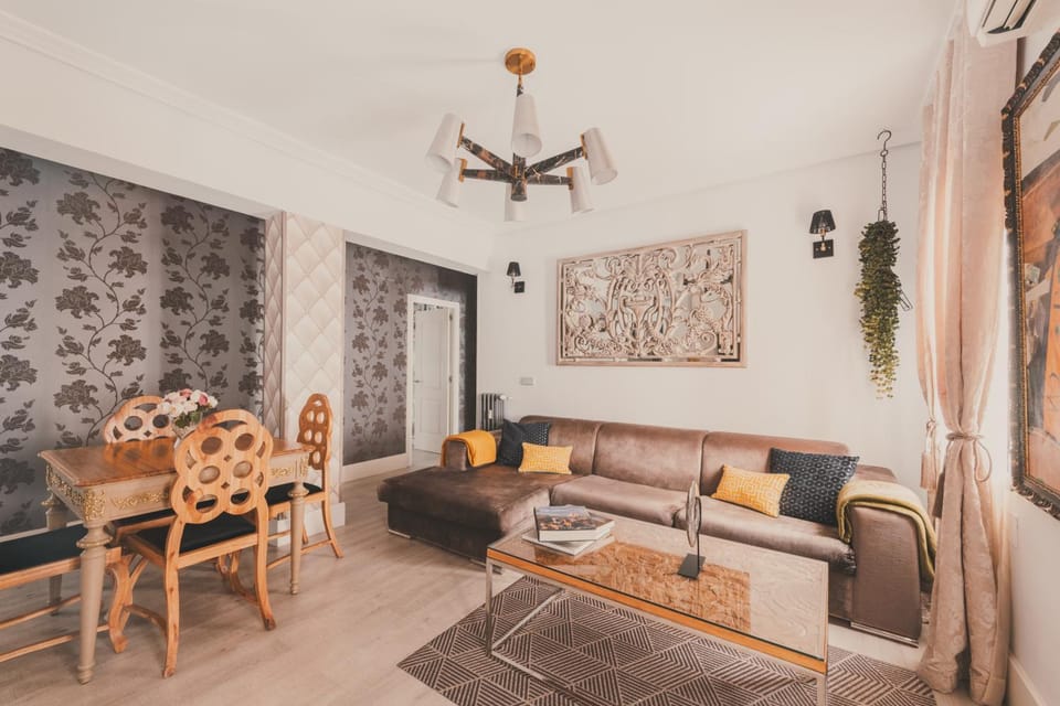 City Deluxe Apartment- Alquiler corta duración Apartment in Madrid