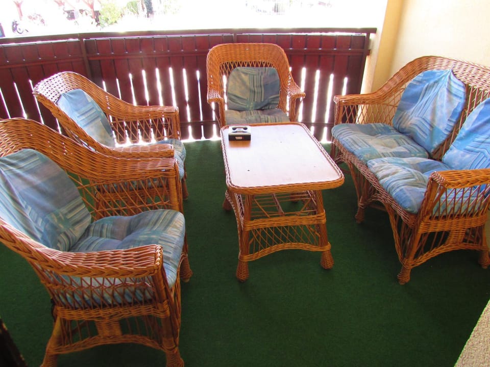 Balcony/Terrace, Balcony/Terrace, Living room