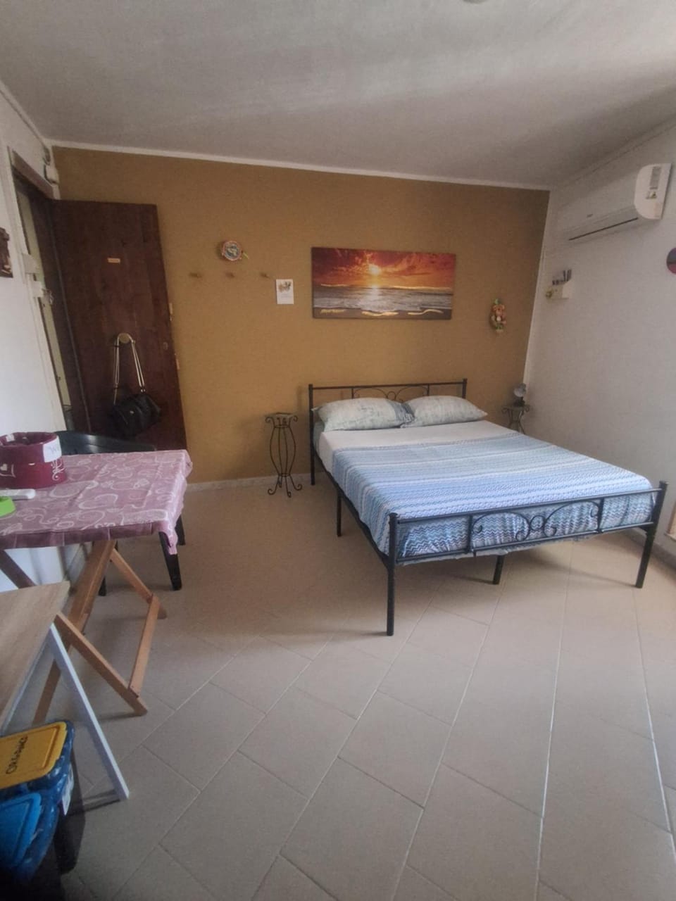 Room holiday "al centro storico" Apartment in Palermo