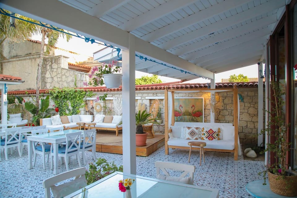 Alacatı Leylak Hotel Hotel in Alaçatı