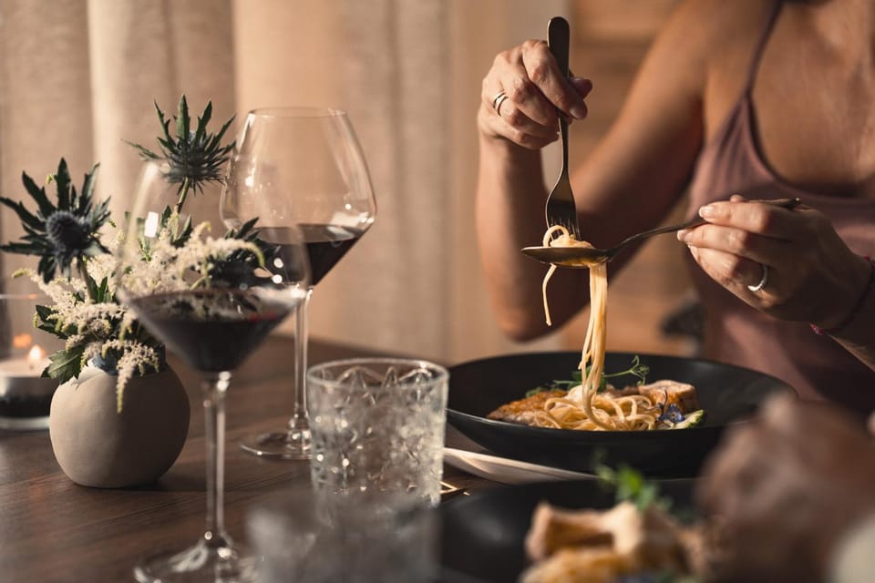 Restaurant/places to eat, Food, Dinner