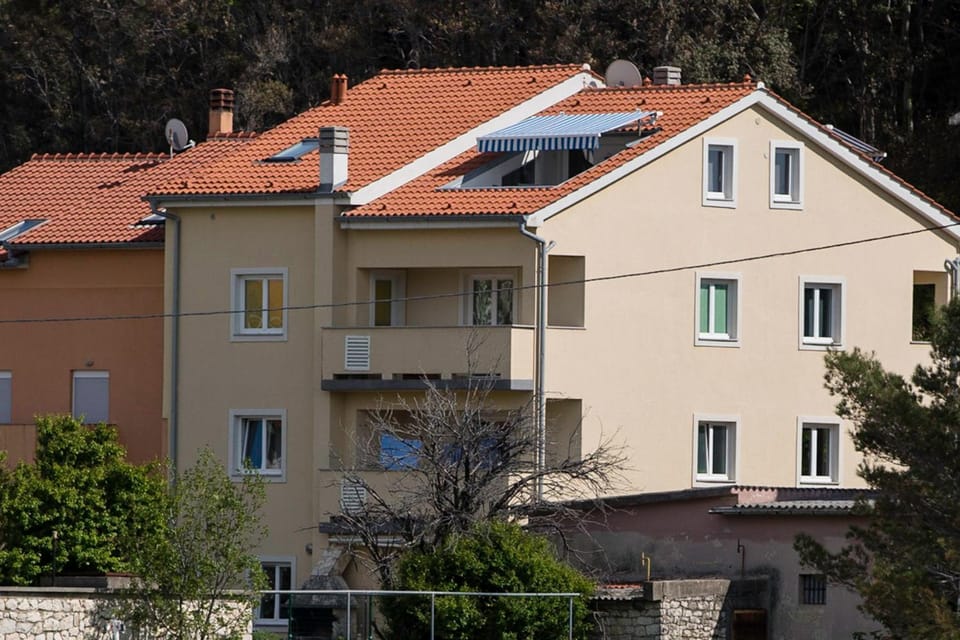apartman smilje Apartment in Lika-Senj County